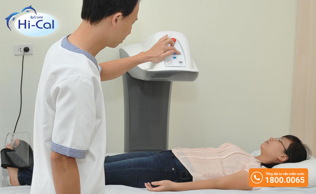 bệnh nhân đang sử dụng corticoid liều cao nên do mật độ xương 6 tháng 1 lần